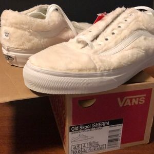 Vans Old Skool NWT